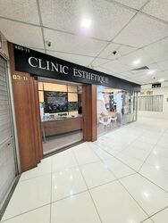Holland Road Shopping Centre (D10), Retail #567485701